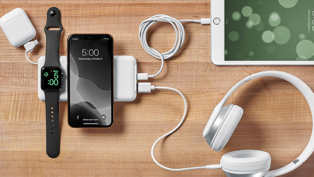 Save $30 on this power bank that also works as a charging dock