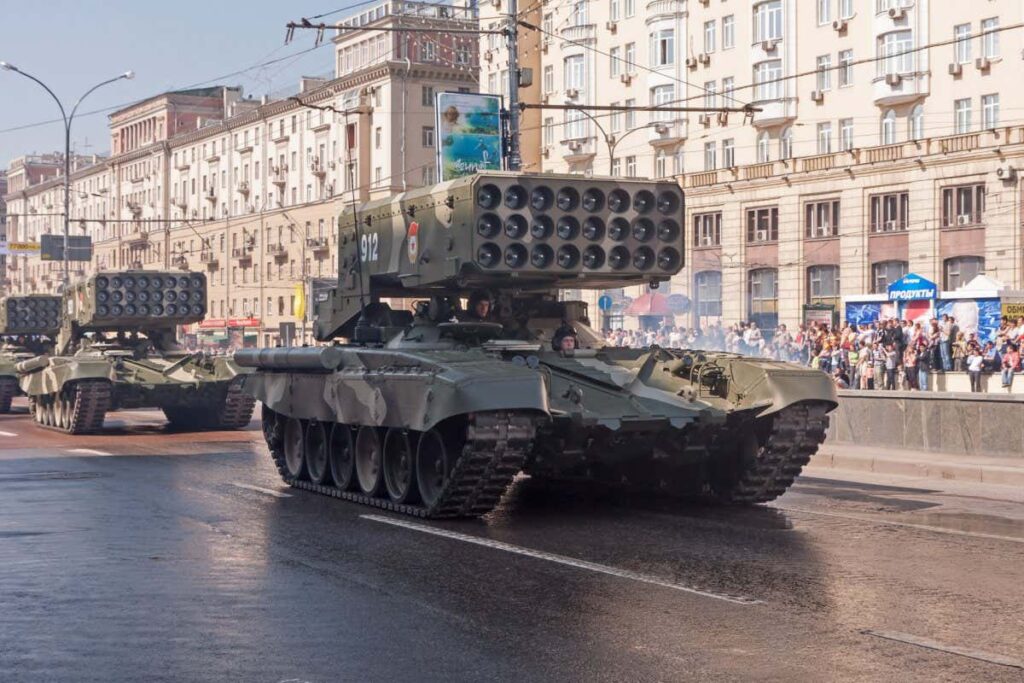 What are thermobaric weapons and is Russia using them in Ukraine?