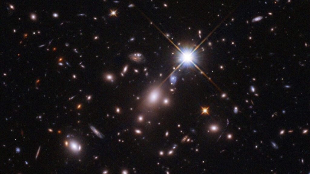 Overachieving Hubble telescope glimpses the most distant star ever seen
