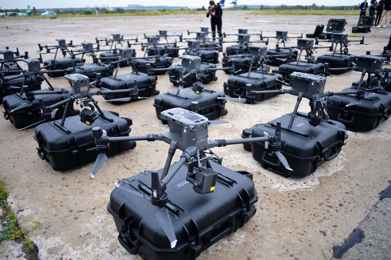 30 DJI Matrice 300 RTK drones purchased for the armed forces of Ukraine